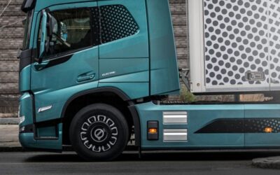 Foliedekoration af lastbiler for Volvo
